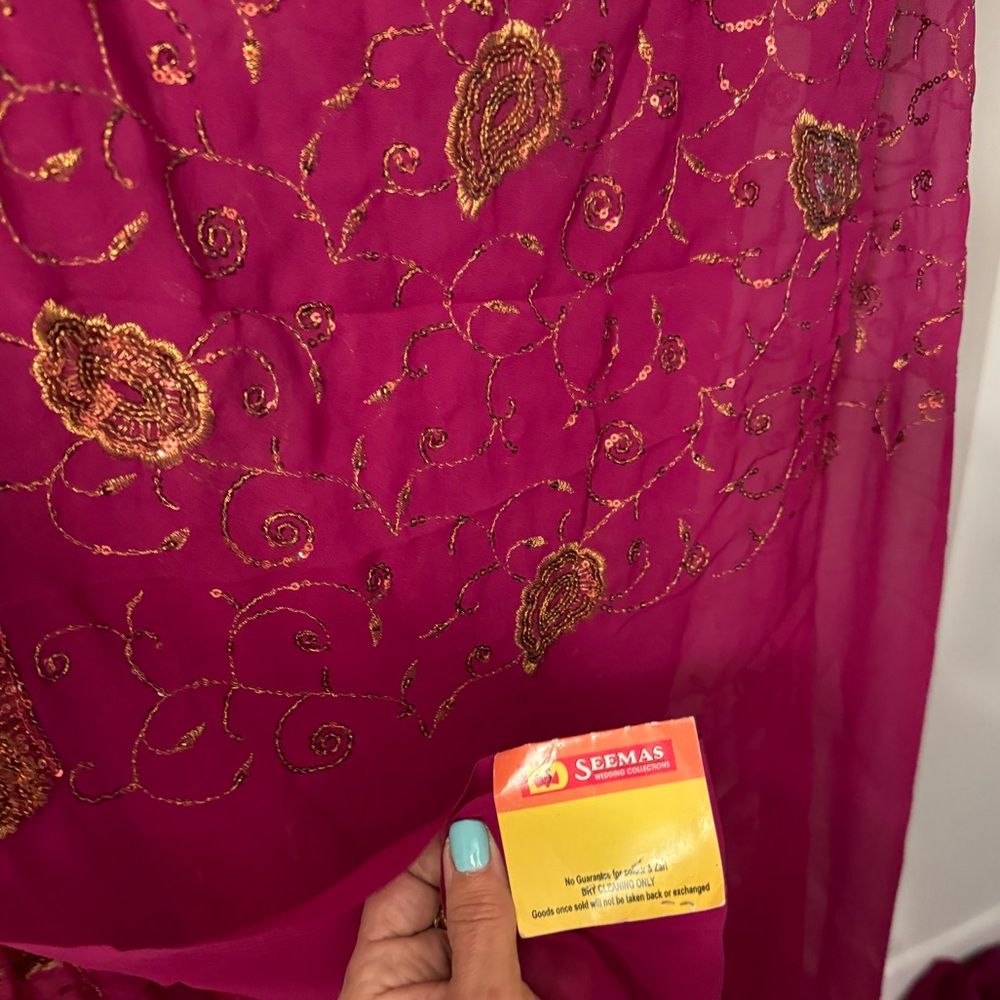 Fuchsia with gold saree new with tags